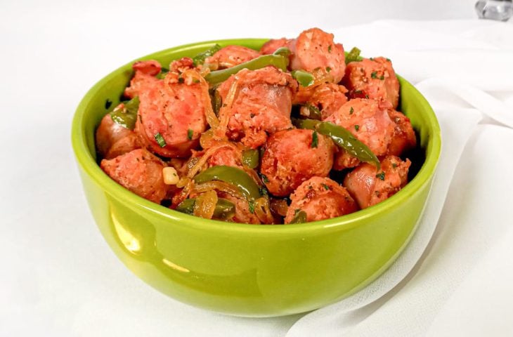 Linguiça toscana grelhada na frigideira