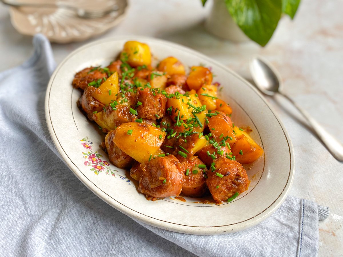 Linguiça toscana na panela de pressão com batata