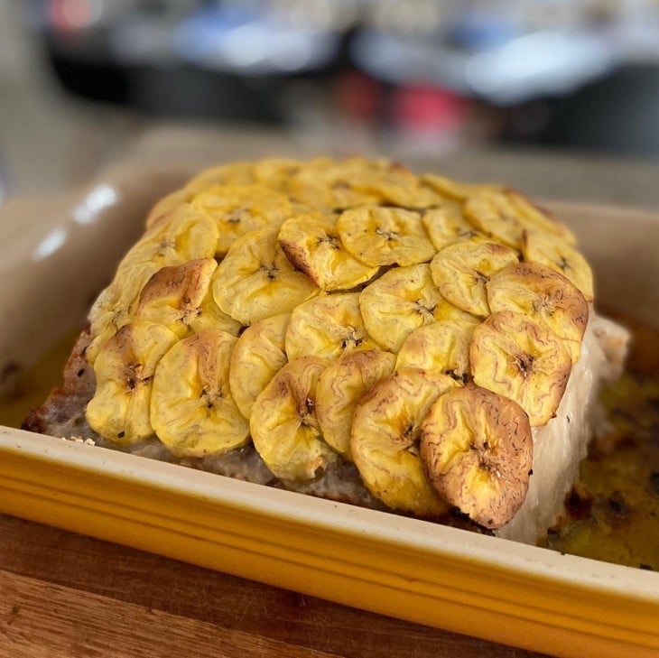 Lombo de pirarucu em escamas de banana