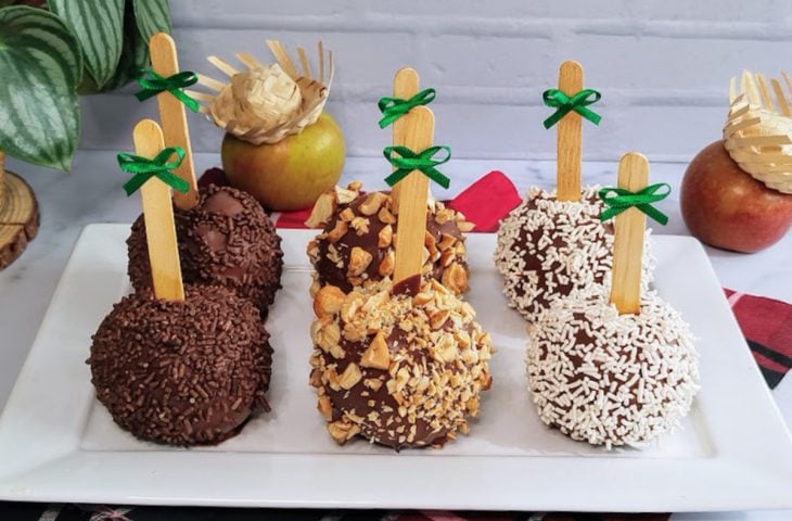 Maçã do amor de chocolate