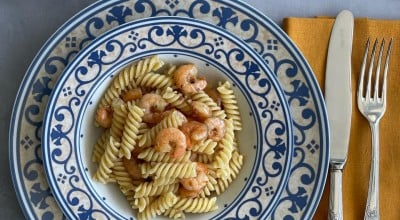 Macarrão alho e óleo com camarão