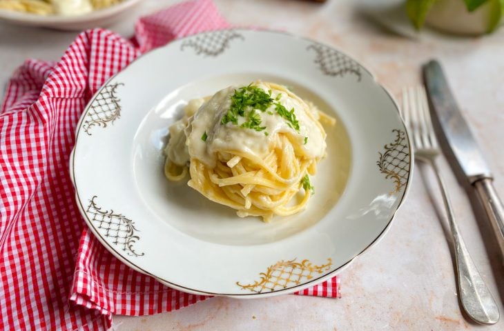 Macarrão ao molho branco sem creme de leite