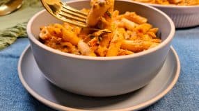 Macarrão com atum cremoso