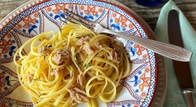 Macarrão com atum e limão