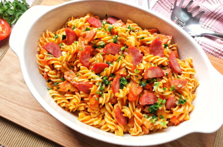 Macarrão com calabresa