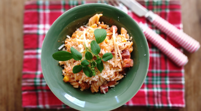 Macarrão com calabresa na panela de pressão
