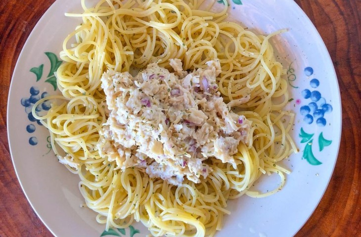 Macarrão com frango cremoso