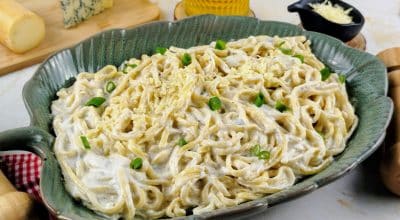Macarrão com molho de queijo