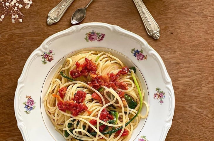 Macarrão com tomate seco