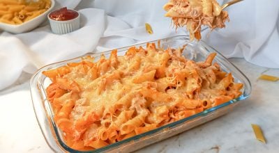 Macarrão de forno com frango
