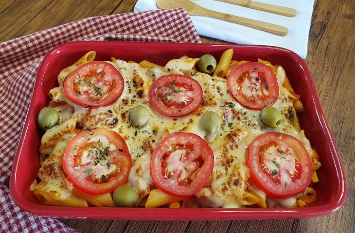 Macarrão pizza fácil