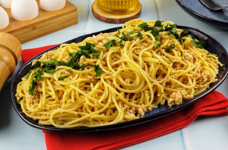 Macarrão com ovos