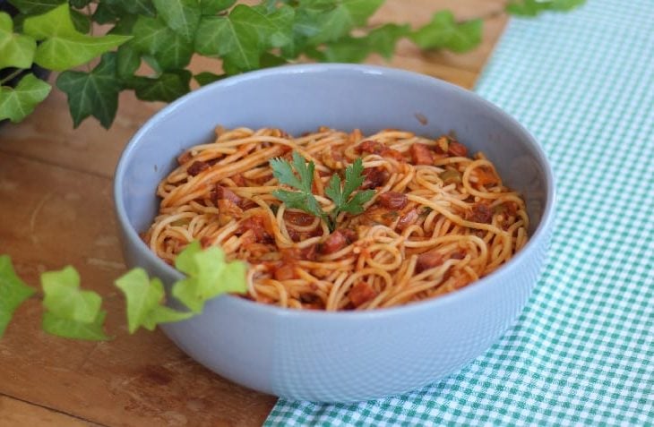 Macarronada de calabresa fácil