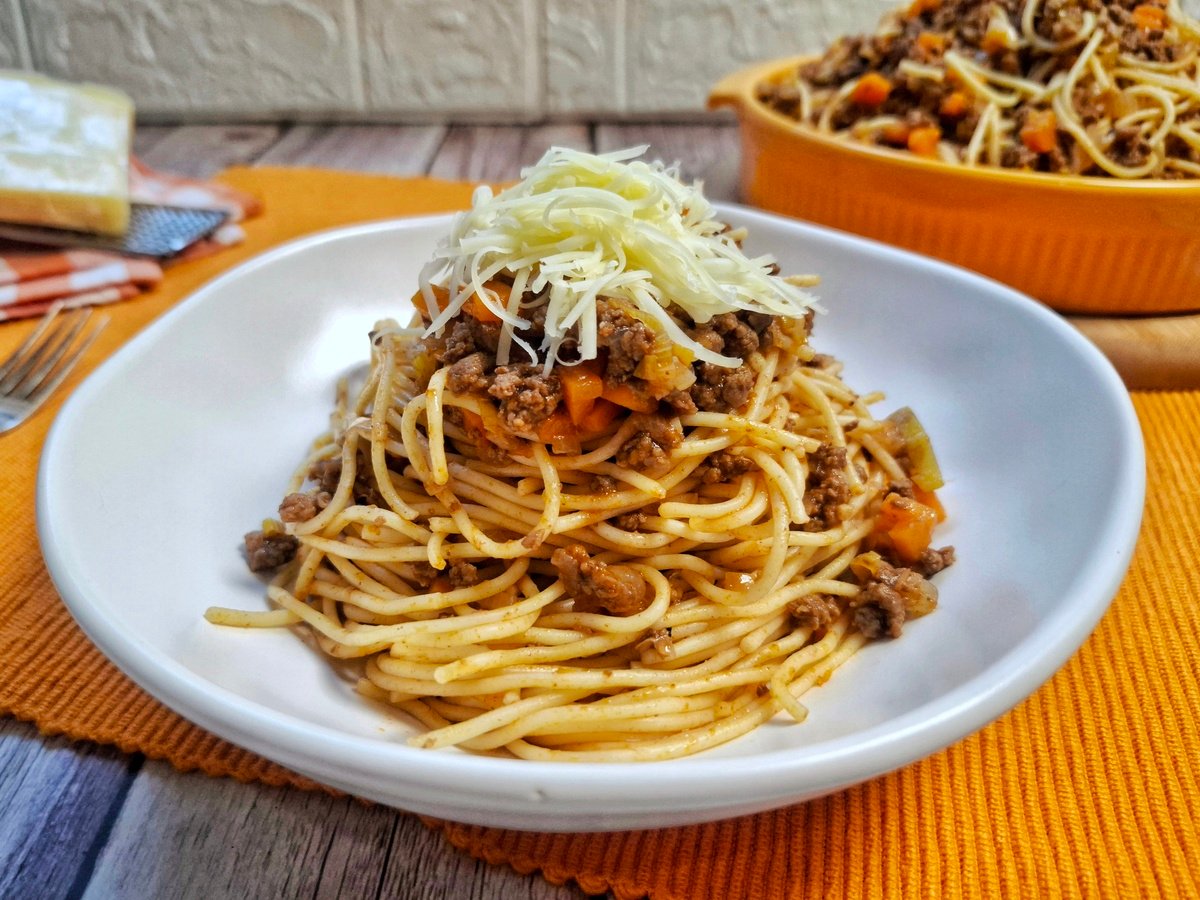Macarronada de carne moída