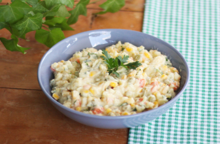 Maionese de batatas com legumes