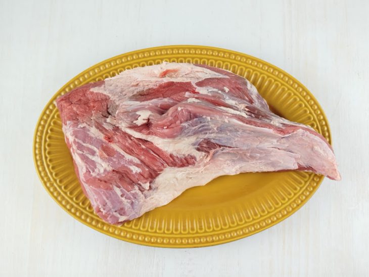 Maminha disposta num prato.