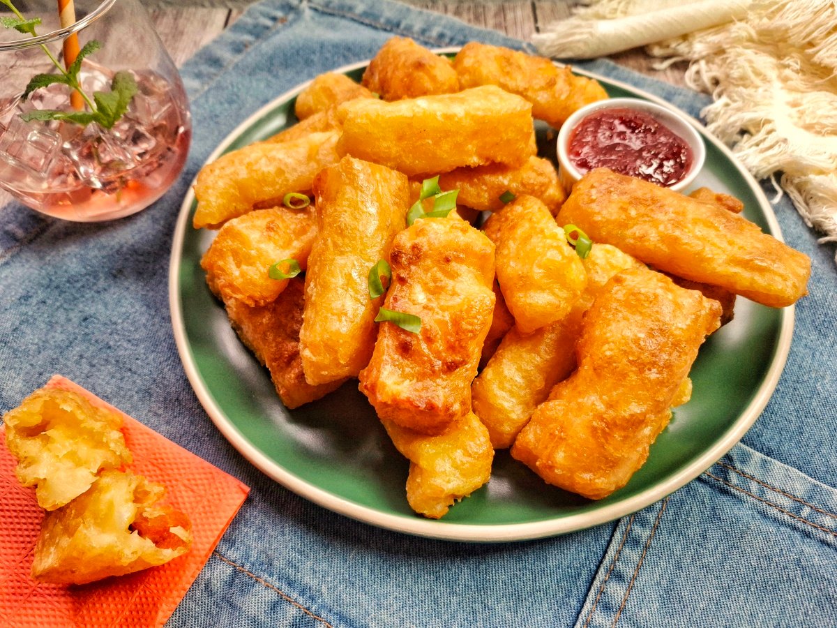 Mandioca com queijo na air fryer
