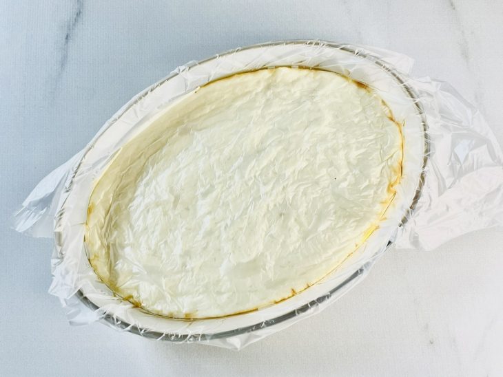 Refratário coberto com um plástico.