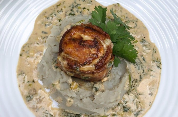 Medalhão de frango com bacon