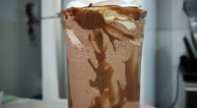 Milkshake de chocolate com avelã