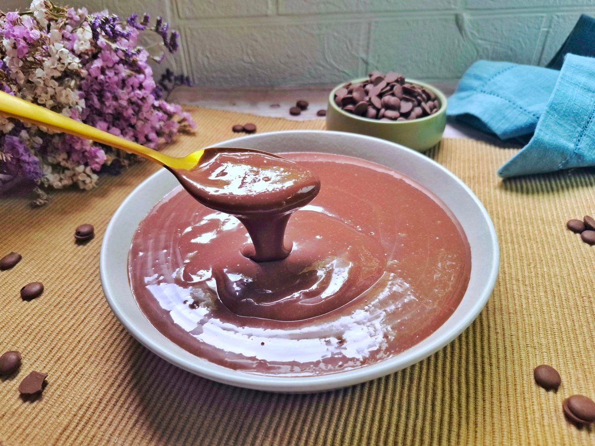 Mingau de chocolate