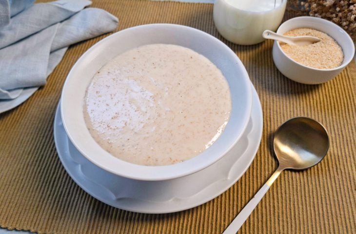 Mingau de farinha láctea