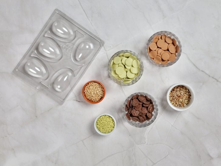 Ingredientes da receita sobre a bancada.