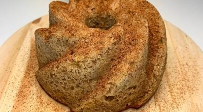 Minibolo de banana com canela