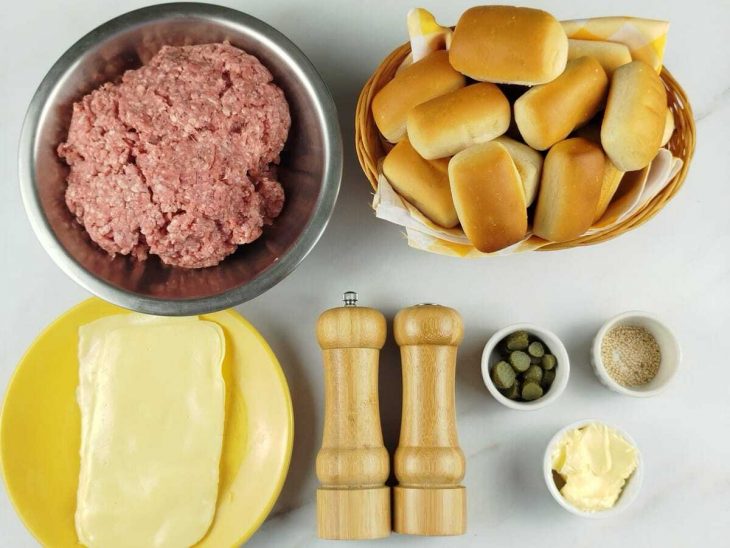 Ingredientes reunidos para o preparo da receita.