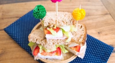 Minissanduíche de peru e ricota