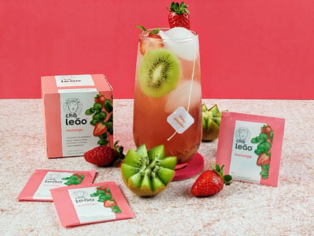 Mocktail de morango com kiwi