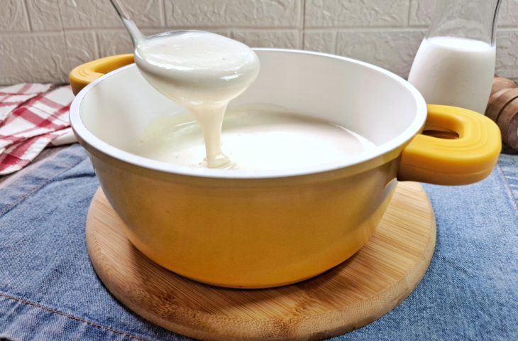 Molho bechamel com creme de leite