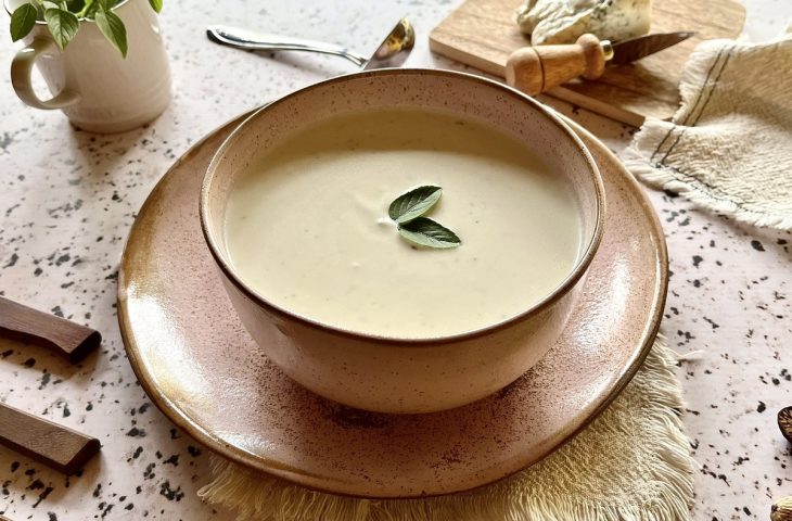 Molho bechamel com queijo