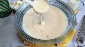 Molho branco com creme de leite e requeijão