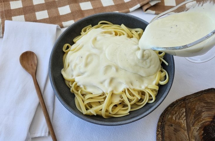 Molho branco para macarrão