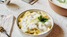 Molho branco para macarrão com creme de leite