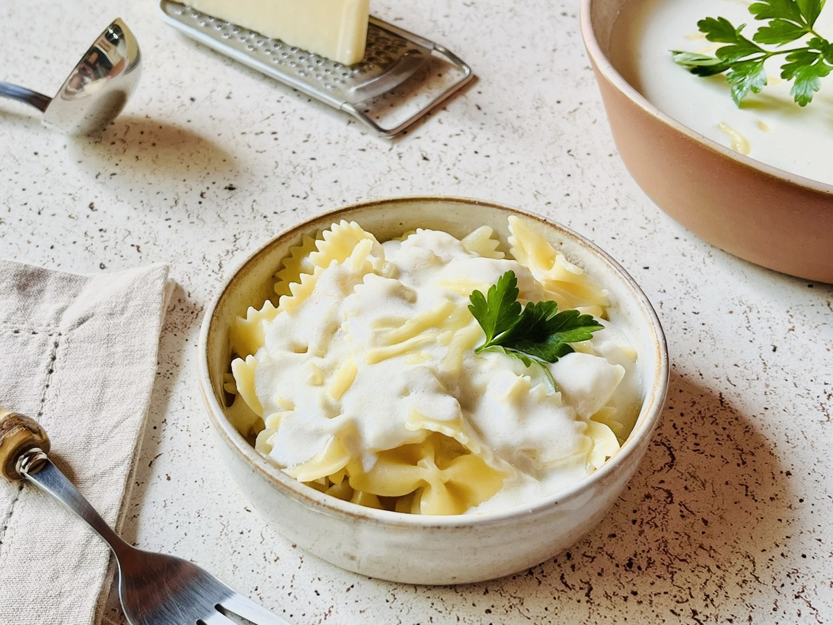 Molho branco para macarrão com creme de leite