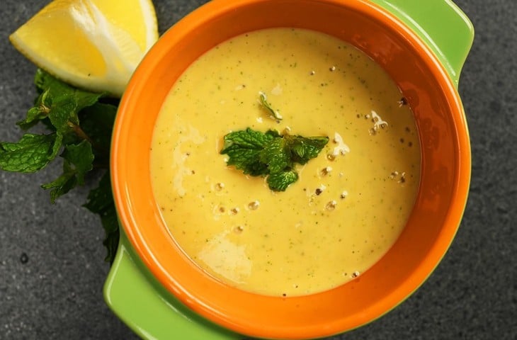 Molho com tahine para salada