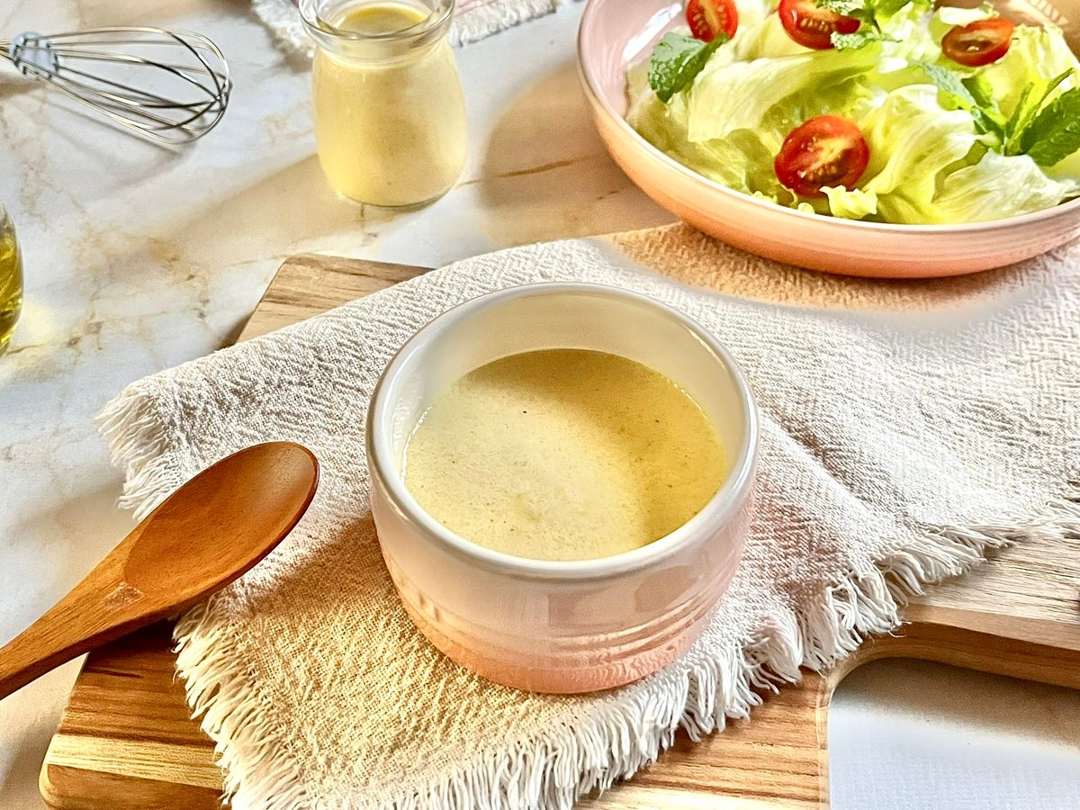 Molho de iogurte com mostarda dijon