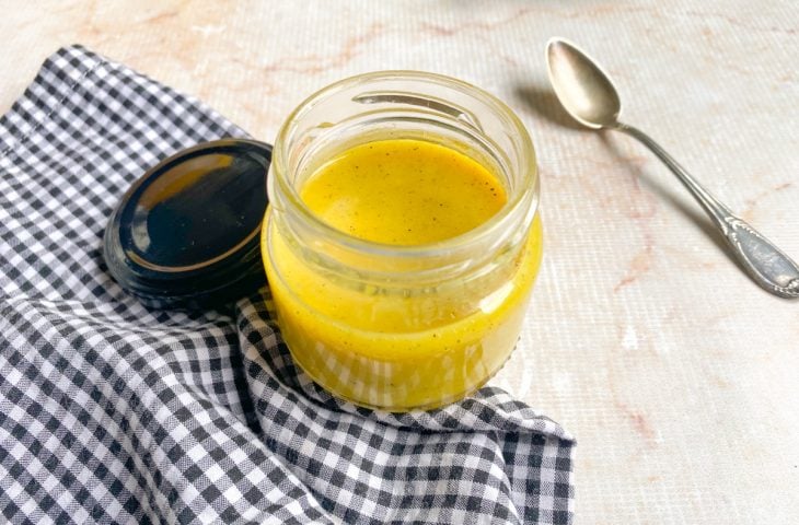 Molho de mostarda e mel para salada