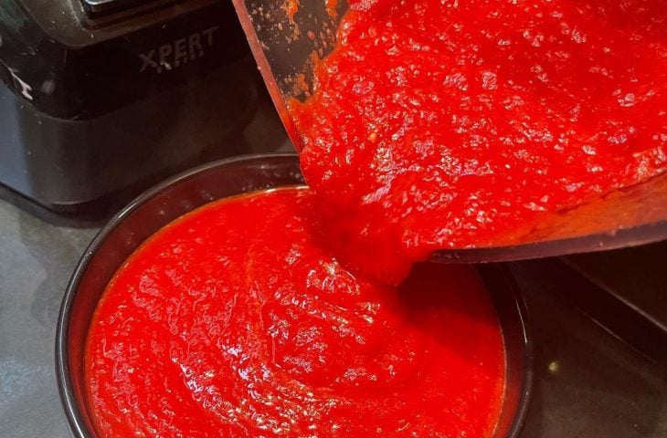 Molho de tomate assado