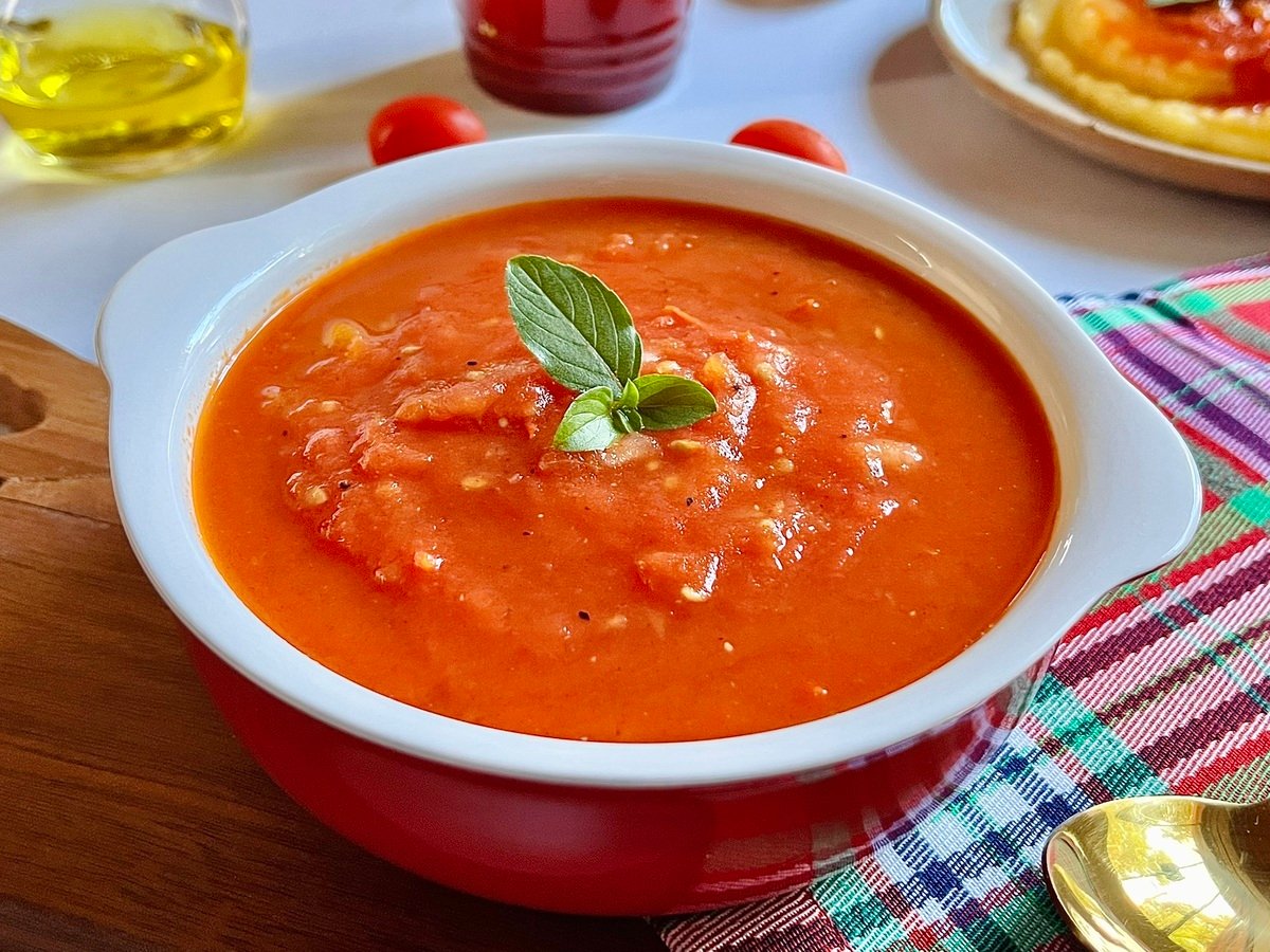 Molho de tomate caseiro rápido