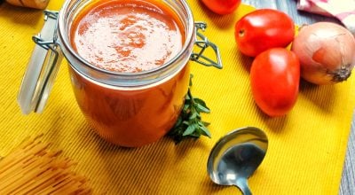 Molho de tomate no liquidificador