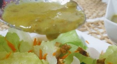 Molho para salada de mostarda e alcaparras