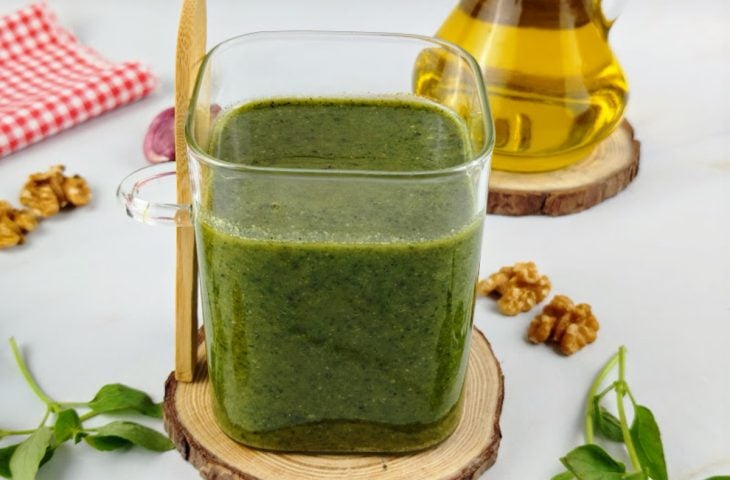 Molho pesto simples