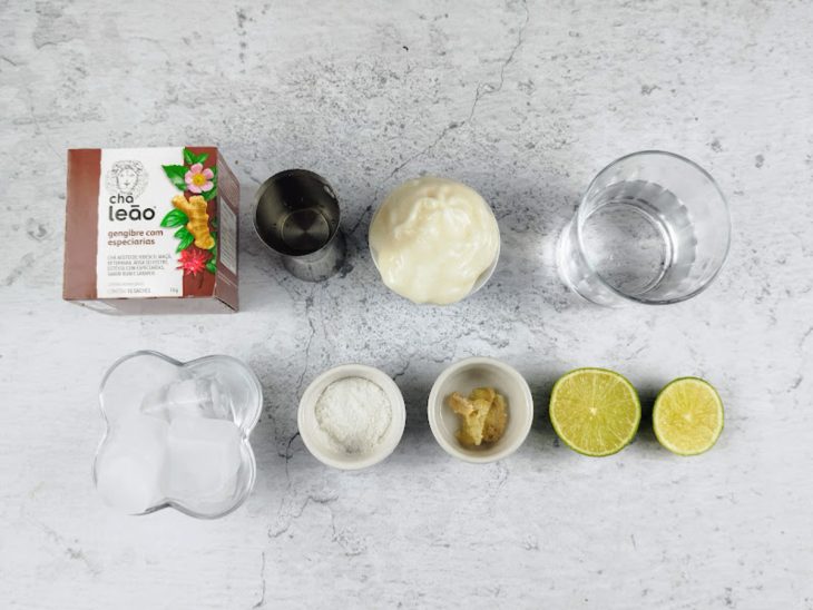 Ingredientes reunidos para a receita.