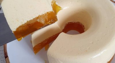 Mousse de abacaxi em camadas