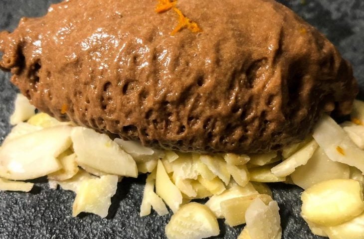 Mousse de chocolate com laranja