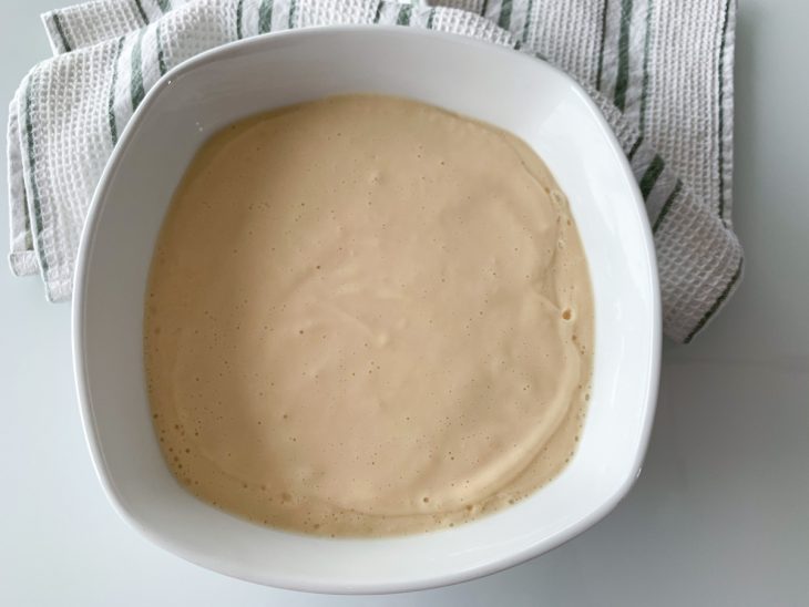 Mousse de limão rápida finalizada.