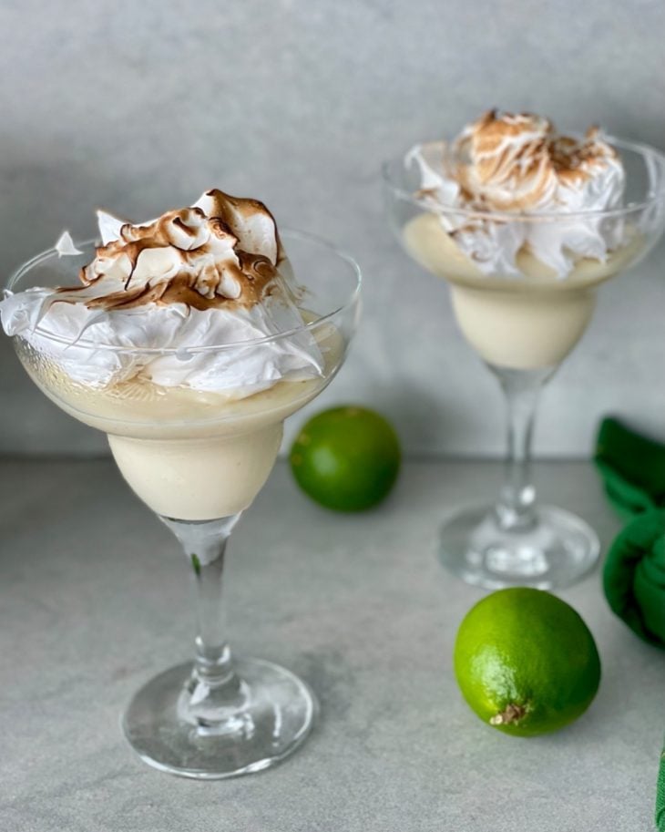 Mousse de limão-siciliano na taça